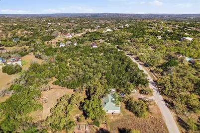 1038 Hidden Hills Drive, Dripping Springs, TX 78620 - Photo 19