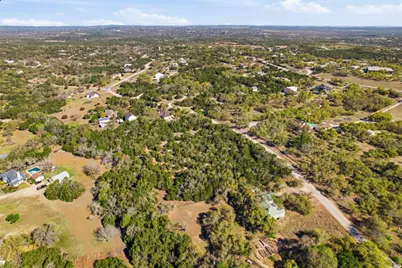 1038 Hidden Hills Drive, Dripping Springs, TX 78620 - Photo 21