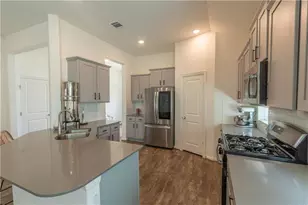 104 Cascia Cir, Liberty Hill, TX 78642 - Photo 3