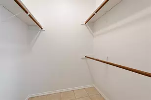9100 Mountain Ridge Dr, Austin, TX 78759 - Photo 17