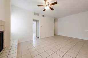 9100 Mountain Ridge Dr, Austin, TX 78759 - Photo 9