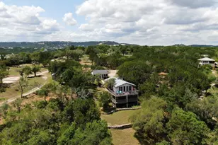 8101 Sharon Rd, Volente, TX 78641 - Photo 7