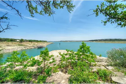 8101 Sharon Road, Volente, TX 78641 - Photo 27