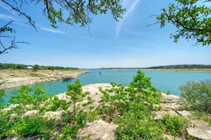 8101 Sharon Rd, Volente, TX 78641 - Photo 27