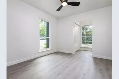 6702 Rockridge Court, Austin, TX 78744 - Photo 13