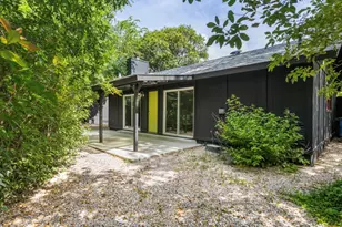 6702 Rockridge Ct, Austin, TX 78744 - Photo 15