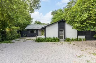 6702 Rockridge Ct, Austin, TX 78744 - Photo 1