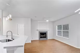 2808 Kestrel Dr, Austin, TX 78745 - Photo 5