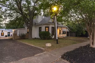 203 Leland St, Austin, TX 78704 - Photo 27