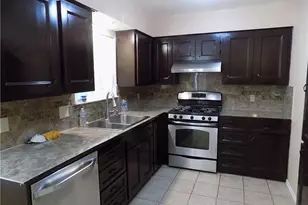 8402 Leesburg Cir, Austin, TX 78758 - Photo 3