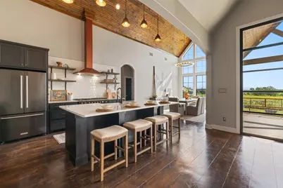 1652 County Road 307, Jarrell, TX 76537 - Photo 11