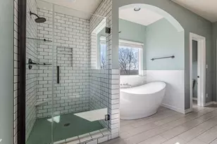 141 Llano Ct, Cedar Creek, TX 78612 - Photo 11