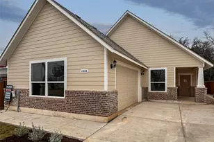 104-A Osage Dr, Leander, TX 78641 - Photo 1