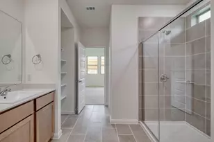 180 Hornet St, Elgin, TX 78621 - Photo 15