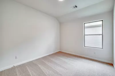 180 Hornet Street, Elgin, TX 78621 - Photo 23