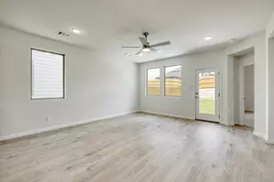 180 Hornet St, Elgin, TX 78621 - Photo 5