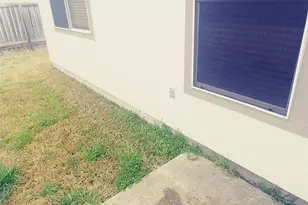 211 Wild Buffalo Dr, Kyle, TX 78640 - Photo 11