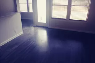 211 Wild Buffalo Dr, Kyle, TX 78640 - Photo 9