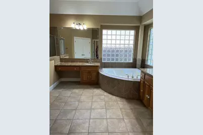 10103 Brightling Lane, Austin, TX 78750 - Photo 9