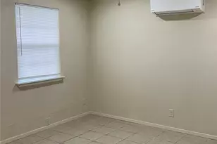 1231 N LBJ Dr, San Marcos, TX 78666 - Photo 13