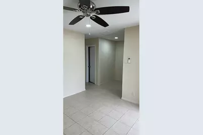 1231 N Lbj Drive #9, San Marcos, TX 78666 - Photo 3