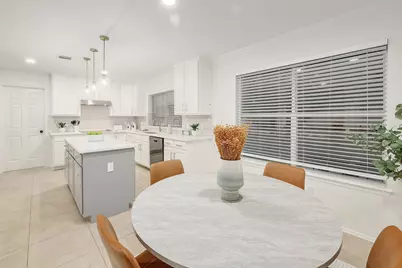 10810 Pinkney Lane, Austin, TX 78739 - Photo 7