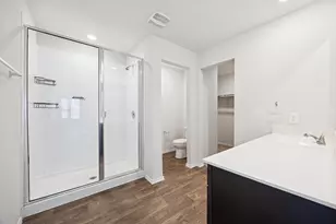 323 Shimmering Cv, San Marcos, TX 78666 - Photo 5