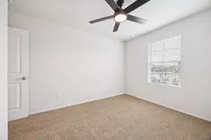 323 Shimmering Cv, San Marcos, TX 78666 - Photo 9