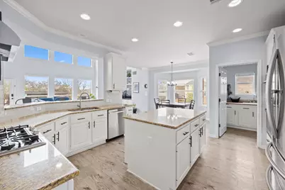 136 Eaton Lane, Austin, TX 78737 - Photo 11