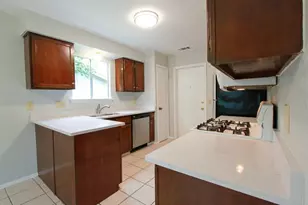 7900 Whitsun Dr, Austin, TX 78749 - Photo 9