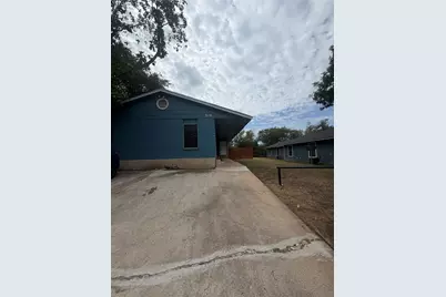 509 Central Avenue #B, Elgin, TX 78621 - Photo 1