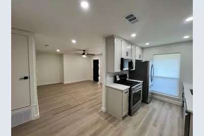 8012 Pinedale Cove #A, Austin, TX 78757 - Photo 11