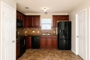 710 Alamo Plaza Dr, Cedar Park, TX 78613 - Photo 9
