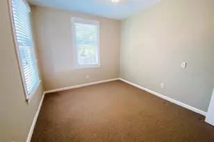 521 E Live Oak St, Austin, TX 78704 - Photo 25
