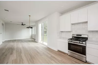 1004 Ellingson Lane #2, Austin, TX 78751 - Photo 7