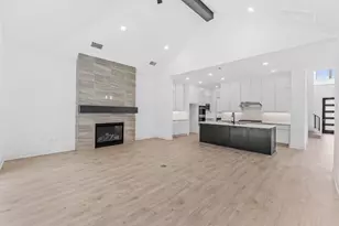 17609 Chamoix Dr, Austin, TX 78738 - Photo 7