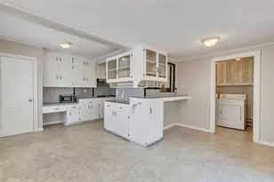 3810 Brookview Rd, Austin, TX 78722 - Photo 11