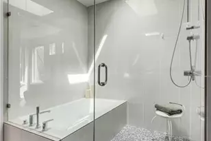 708 W Milton St, Austin, TX 78704 - Photo 17