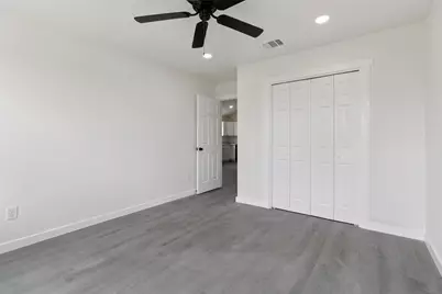 1087 Schubert Lane #E, Kyle, TX 78640 - Photo 15