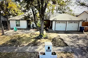 10138 Aspen St, Austin, TX 78758 - Photo 3