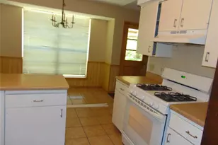 7503 Glenhill Rd, Austin, TX 78752 - Photo 5