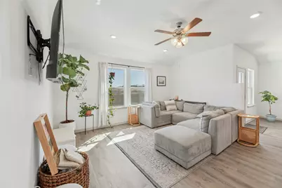 241 Sweetwater Creek Lane, Hutto, TX 78634 - Photo 13