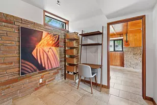 407 Almarion Dr, Austin, TX 78746 - Photo 21