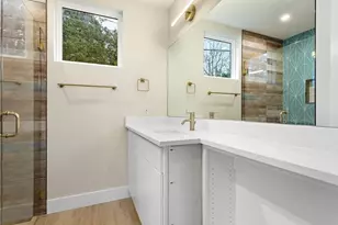 3009 Kuhlman Ave, Austin, TX 78702 - Photo 11