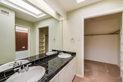 8804 Mountain Path Circle, Austin, TX 78759 - Photo 9