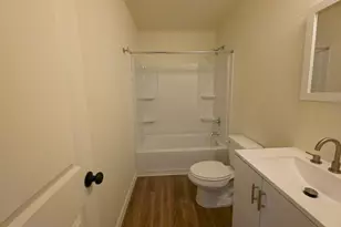 2002 W 2nd St, Taylor, TX 76574 - Photo 13