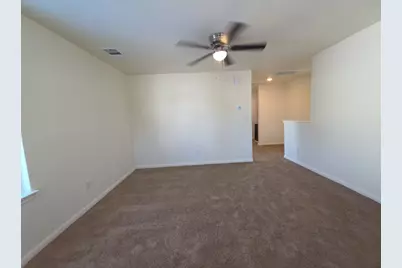 2002 W 2nd Street #202, Taylor, TX 76574 - Photo 7