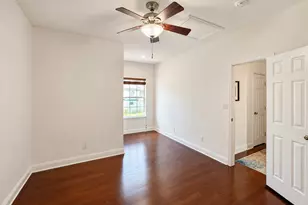 1612 N Miriam Ave, Austin, TX 78702 - Photo 21