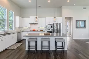 6025 Seville Dr, Austin, TX 78724 - Photo 11