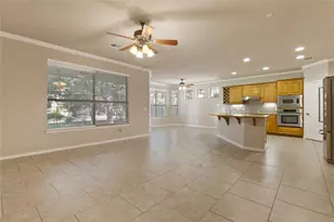 1005 Fort Davis St, Georgetown, TX 78633 - Photo 7